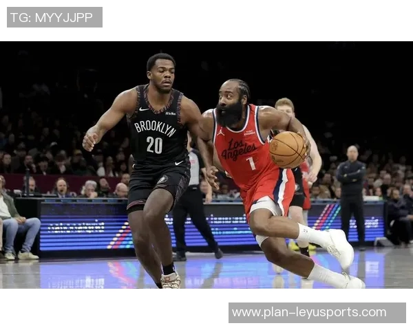 老鹰迎战篮网展现强劲实力期待精彩对决再创佳绩 老鹰迎战篮网展现强劲实力期待精彩对决再创佳绩