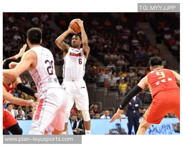 马尚布鲁克斯：从篮球场到生活舞台的多元化人生旅程